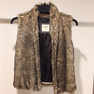 A&F Faux Fur Vest